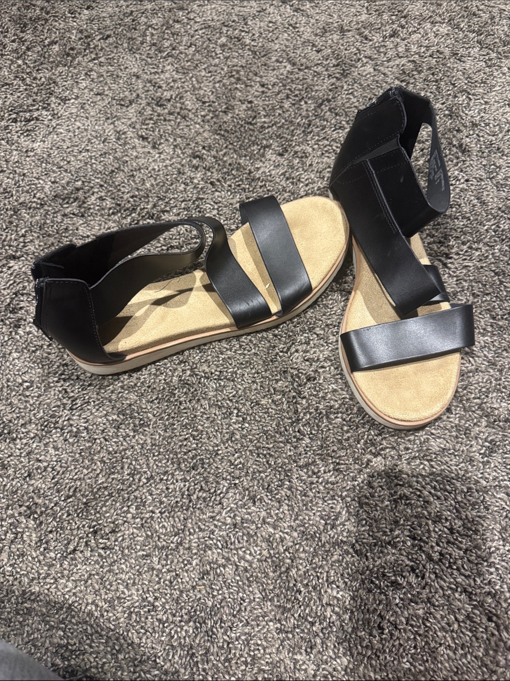 Time and Tru Black Strappy Flat Sandals